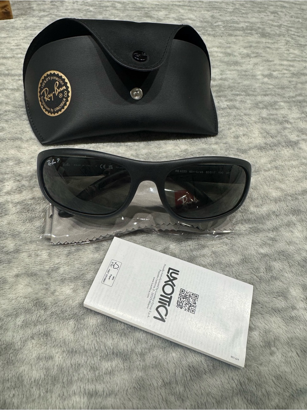 Men’s Ray-Ban 60mm Predator Polarized Wrap Glasses - Picture 7 of 7